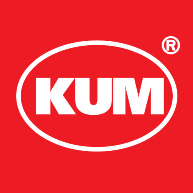 logo KUM